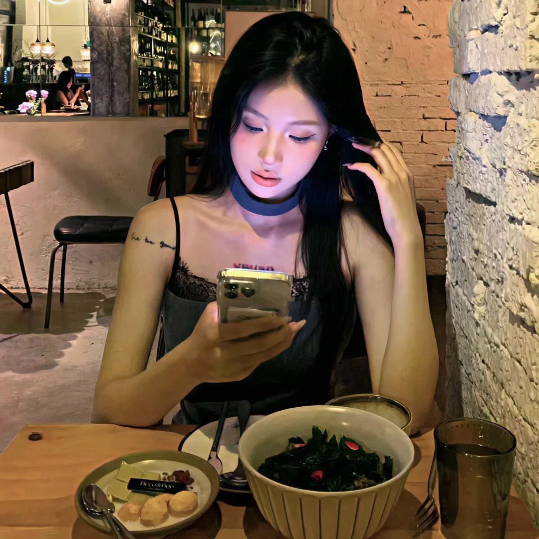 骇故事之女舍惊魂